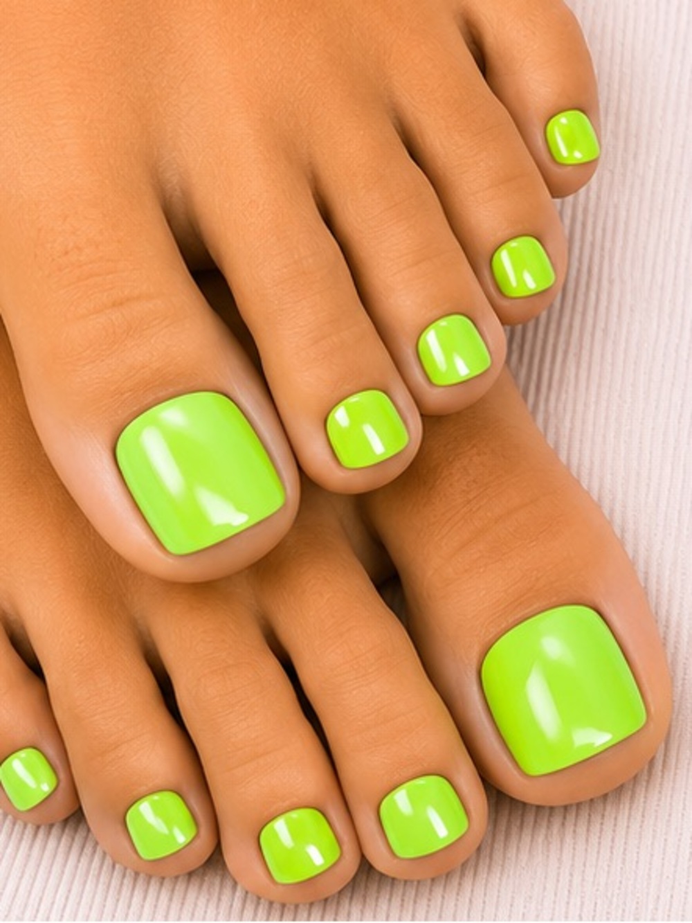 Lime Green
ToeNails 5 for $20 or $7